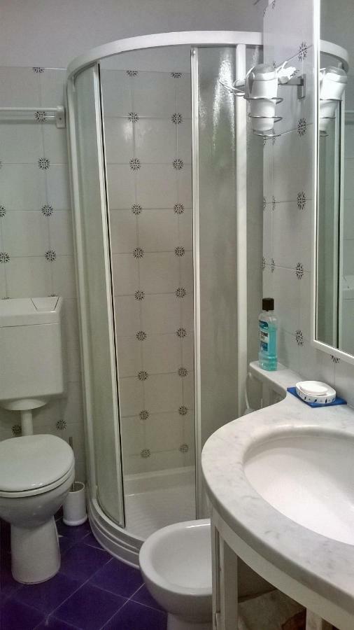 Maru Apartment เลวานโต ภายนอก รูปภาพ